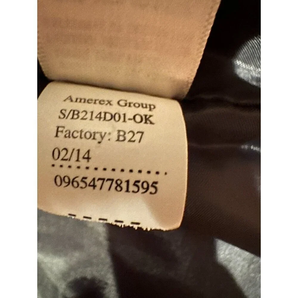 EUC Boys OshKosh B’gosh Zip Front Quilted Puffer Vest Water Resistant Size 8